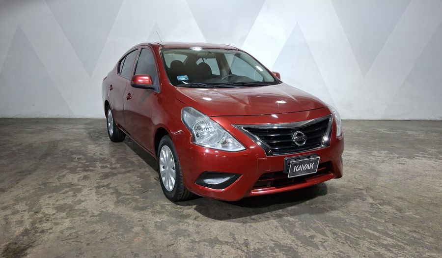 Nissan Versa 1.6 DRIVE Sedan 2018