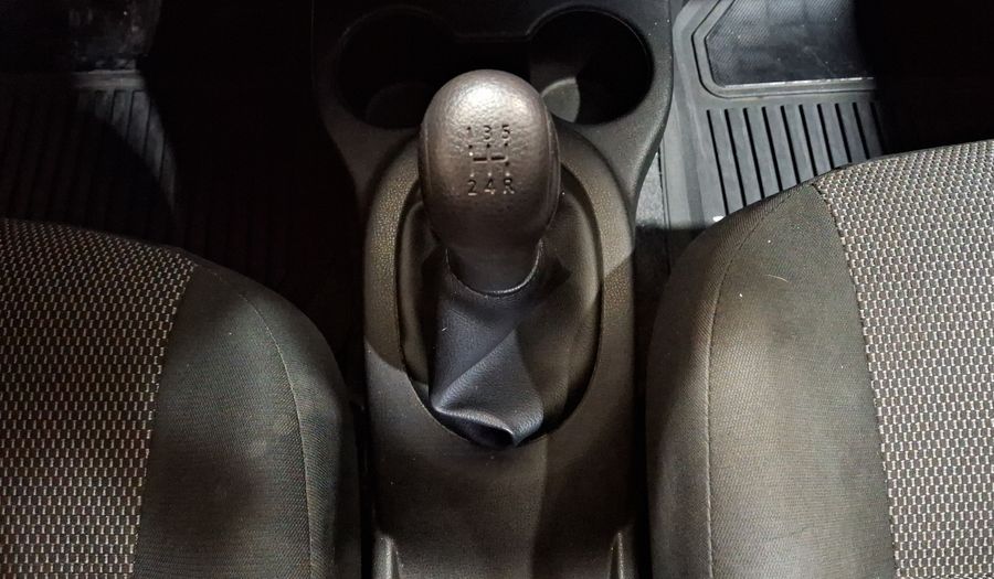 Nissan Versa 1.6 DRIVE Sedan 2018