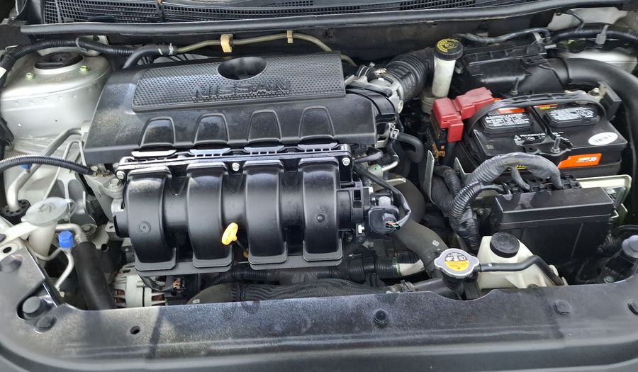 Nissan Sentra 1.8 ADVANCE AUTO Sedan 2019