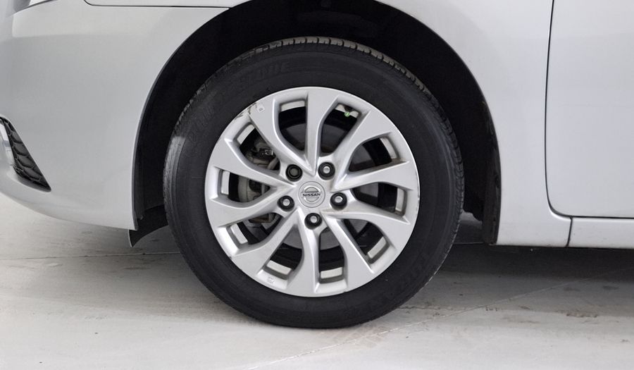 Nissan Sentra 1.8 ADVANCE AUTO Sedan 2019