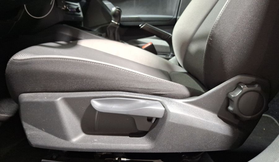 Seat Ibiza 1.6 STYLE Hatchback 2021