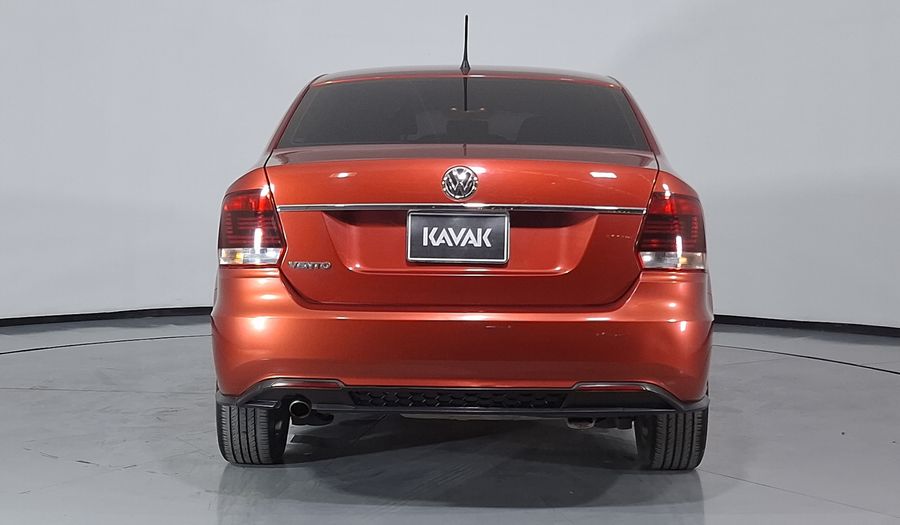 Volkswagen Vento 1.6 COMFORTLINE PLUS AUTO Sedan 2021