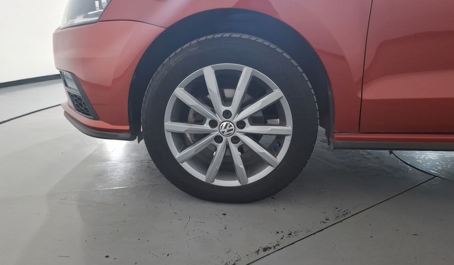 Volkswagen Vento 1.6 COMFORTLINE PLUS AUTO Sedan 2021