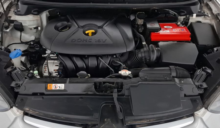 Hyundai Elantra 1.8 GLS AT Sedan 2016