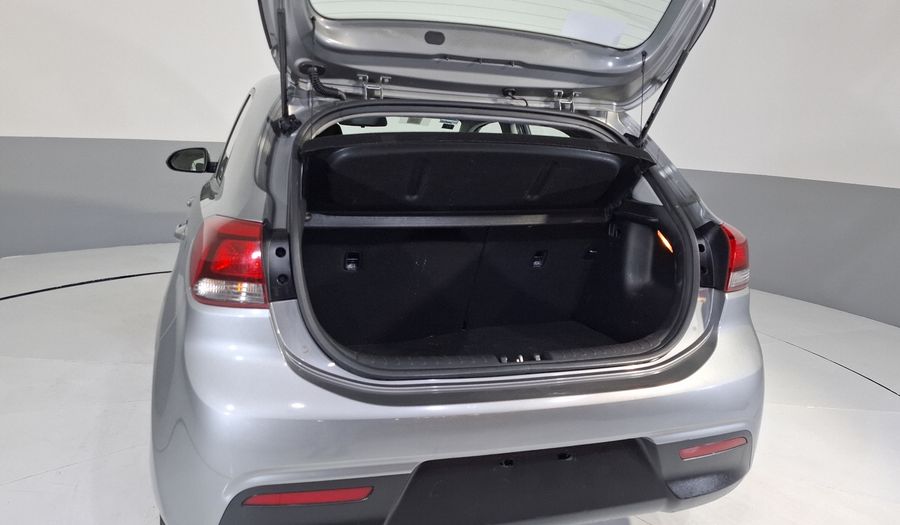 Kia Rio 1.6 LX Hatchback 2021