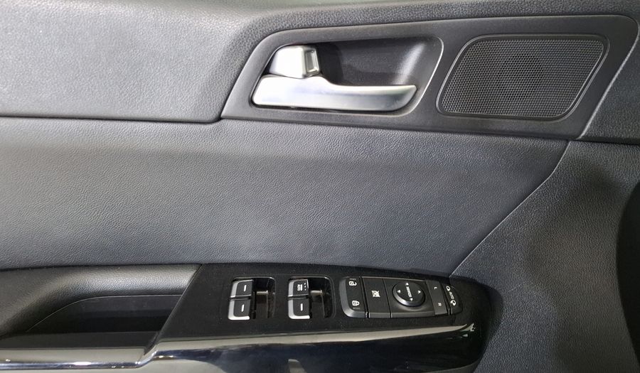 Kia Sportage 2.4 SXL AT Suv 2017