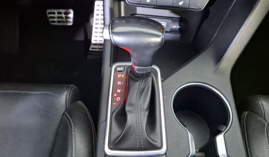 Kia Sportage 2.4 SXL AT Suv 2017