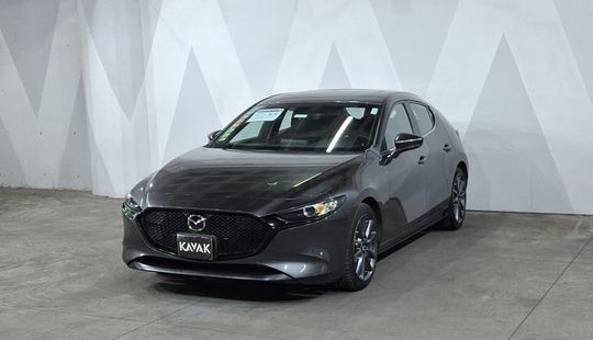 Mazda • Mazda 3