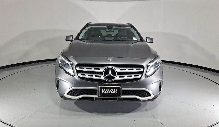 Mercedes Benz Clase Gla 1.6 GLA 200 DCT Suv 2020