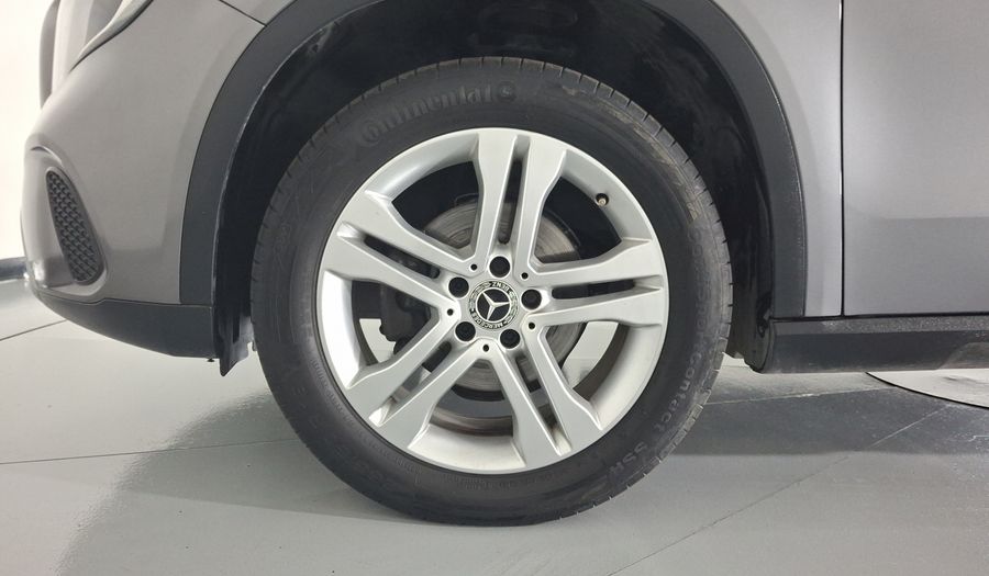 Mercedes Benz Clase Gla 1.6 GLA 200 DCT Suv 2020