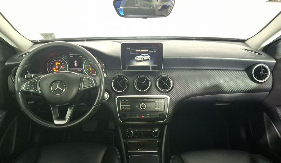 Mercedes Benz Clase Gla 1.6 GLA 200 DCT Suv 2020
