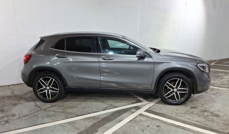 Mercedes Benz Clase Gla 1.6 GLA 200 SPORT DCT Suv 2018