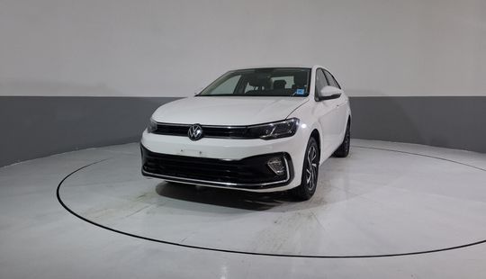 Volkswagen • Virtus