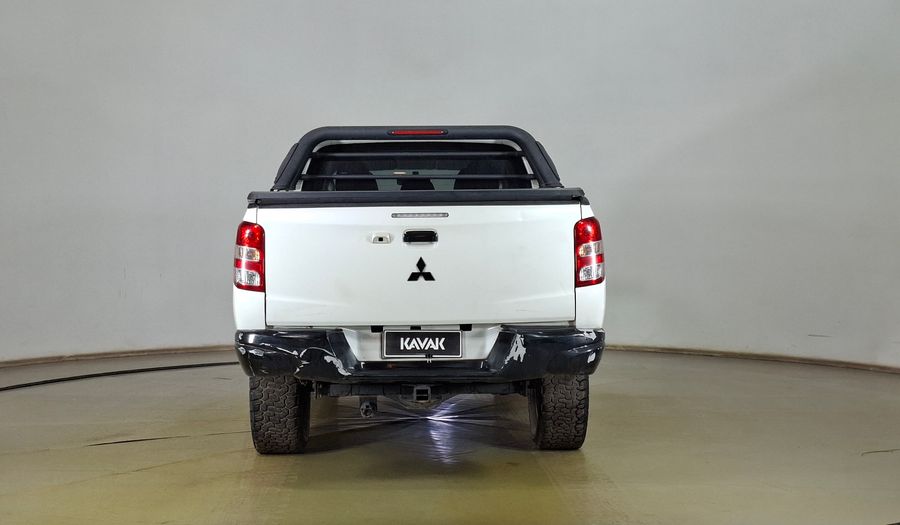 Mitsubishi L200 2.4 TD DAKAR AUTO HIGH POWER DC 4WD Pickup 2019