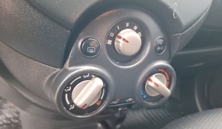Nissan March 1.6 ACTIVE Hatchback 2016