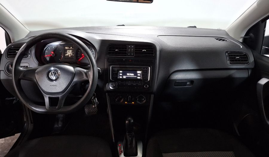 Volkswagen Vento 1.6 COMFORTLINE TIPTRONIC Sedan 2018