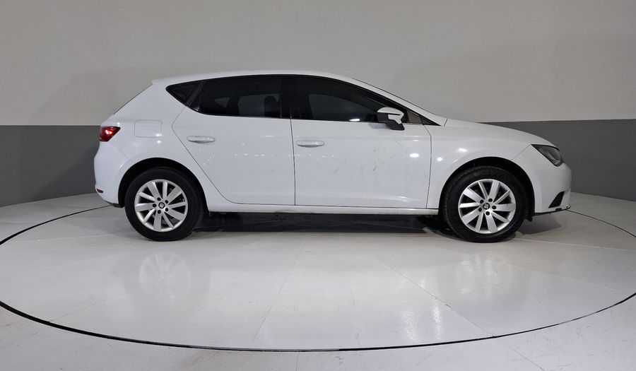 Seat Leon 1.4 TSI REFERENCE 122HP MT Hatchback 2014