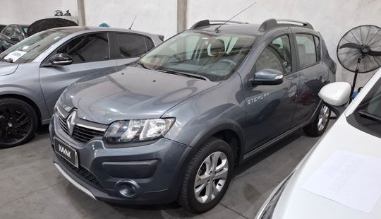 Renault • Sandero Stepway