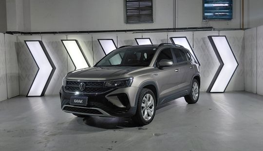 Volkswagen • Taos