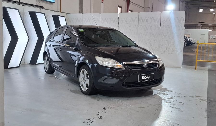 Ford Focus Ii 1.6 STYLE Hatchback 2012