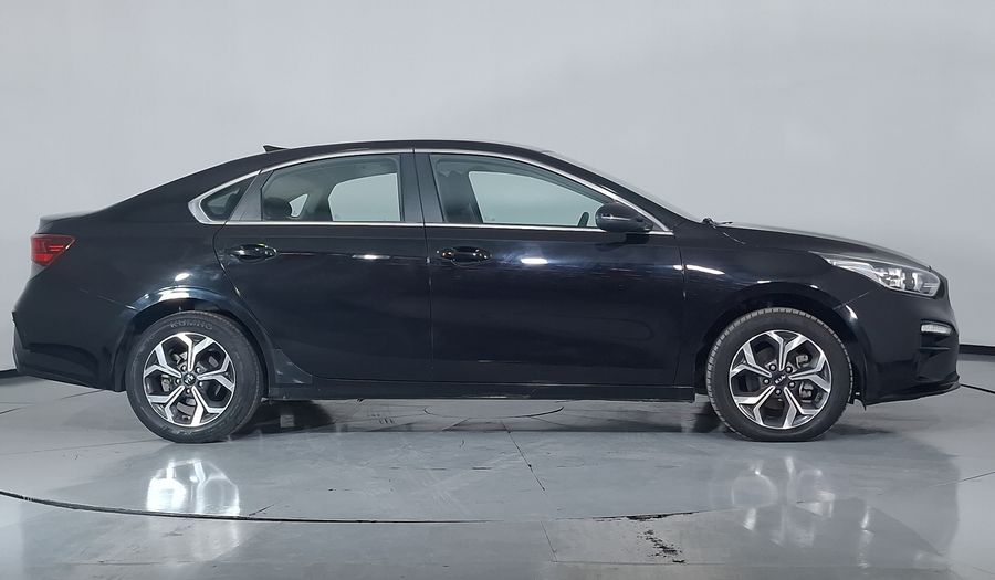 Kia Forte 2.0 EX IVT Hatchback 2021