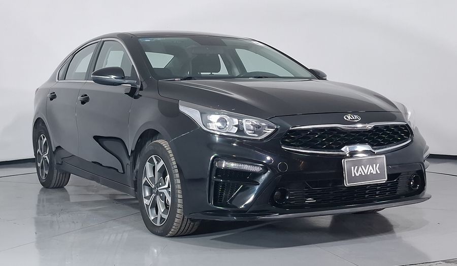 Kia Forte 2.0 EX IVT Hatchback 2021