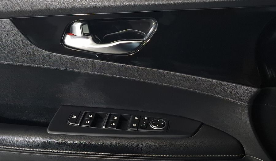 Kia Forte 2.0 EX IVT Hatchback 2021