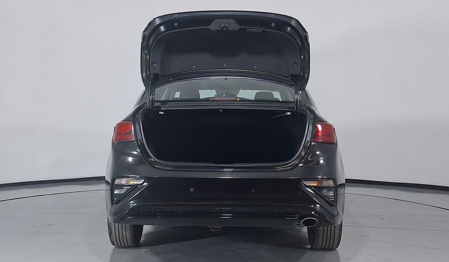 Kia Forte 2.0 EX IVT Hatchback 2021