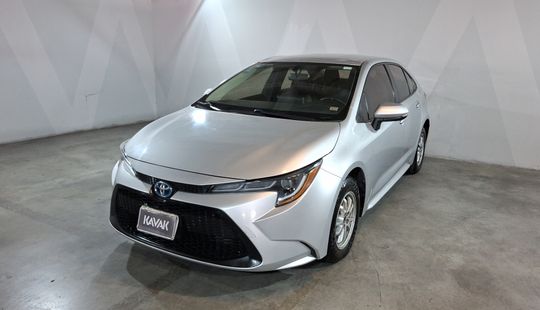 Toyota • Corolla