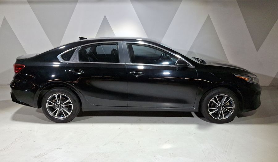 Kia Forte 2.0 EX IVT Sedan 2023