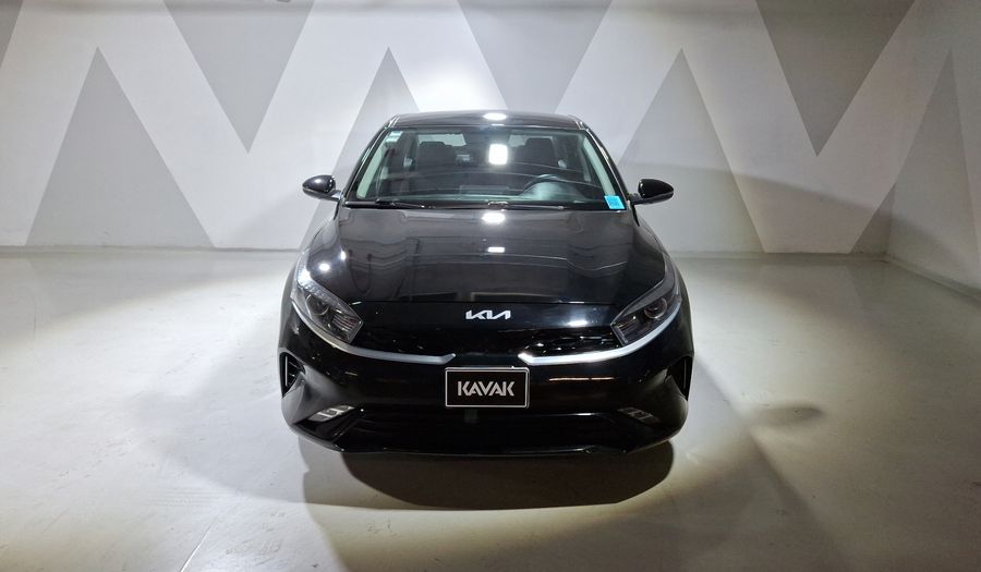 Kia Forte 2.0 EX IVT Sedan 2023