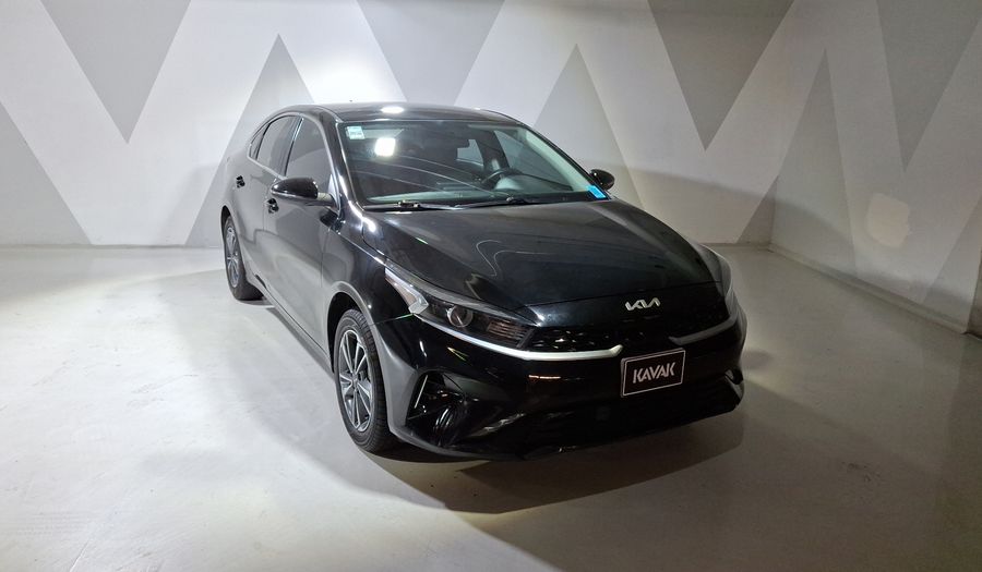 Kia Forte 2.0 EX IVT Sedan 2023