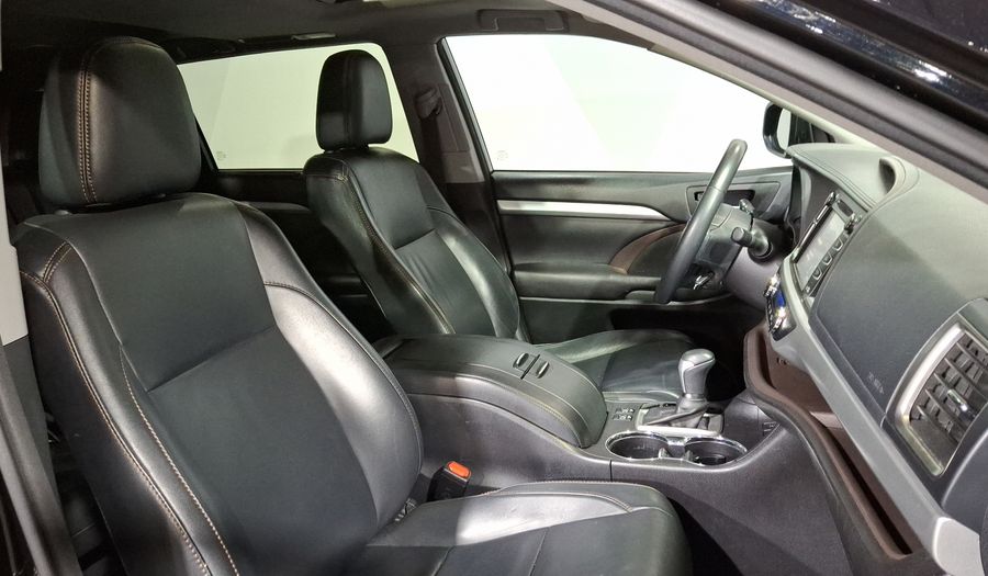Toyota Highlander 3.5 XLE Suv 2017