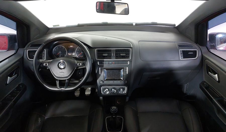Volkswagen Fox 1.6 RUN Hatchback 2017