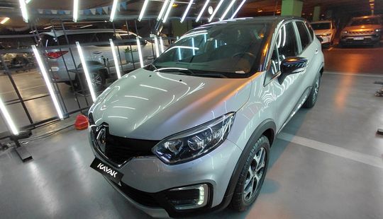 Renault • Captur
