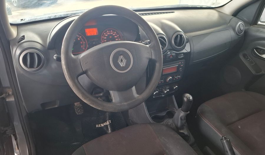 Renault Sandero Stepway 1.6 PH2 STEPWAY DYNAMIQUE Hatchback 2011