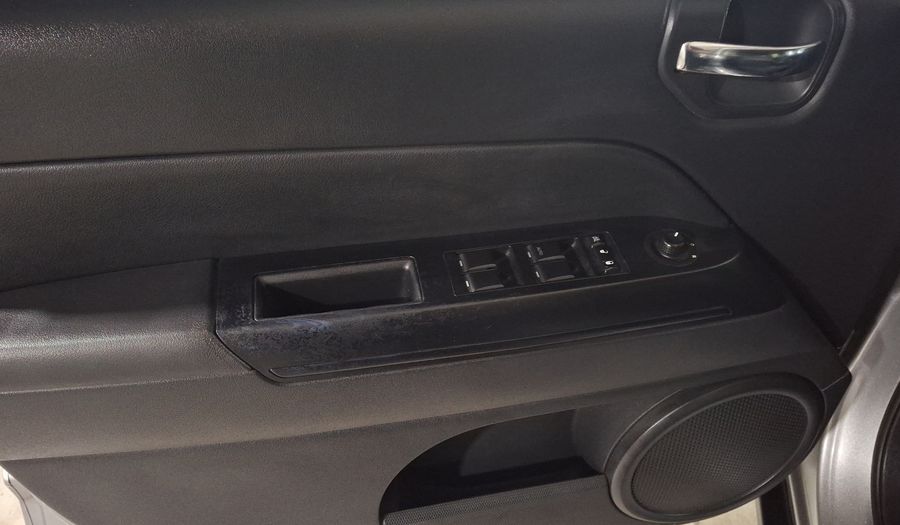 Jeep Compass 2.4 LATITUDE FWD ATX Suv 2015