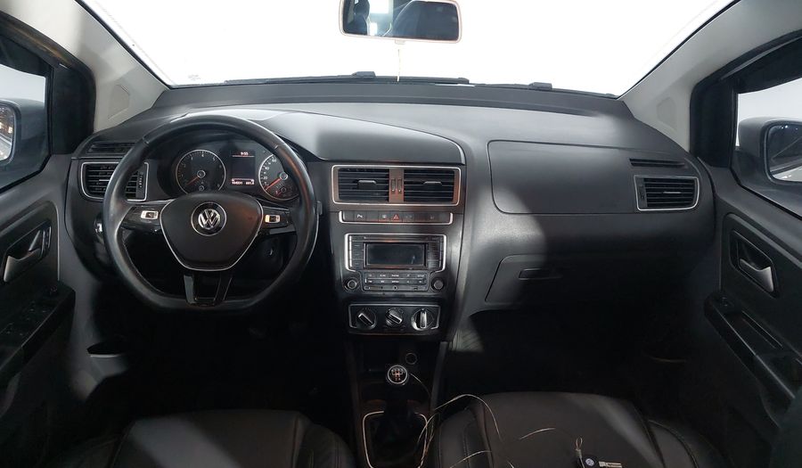 Volkswagen Fox 1.6 16V MSI E-FLEX CROSSFOX Hatchback 2015