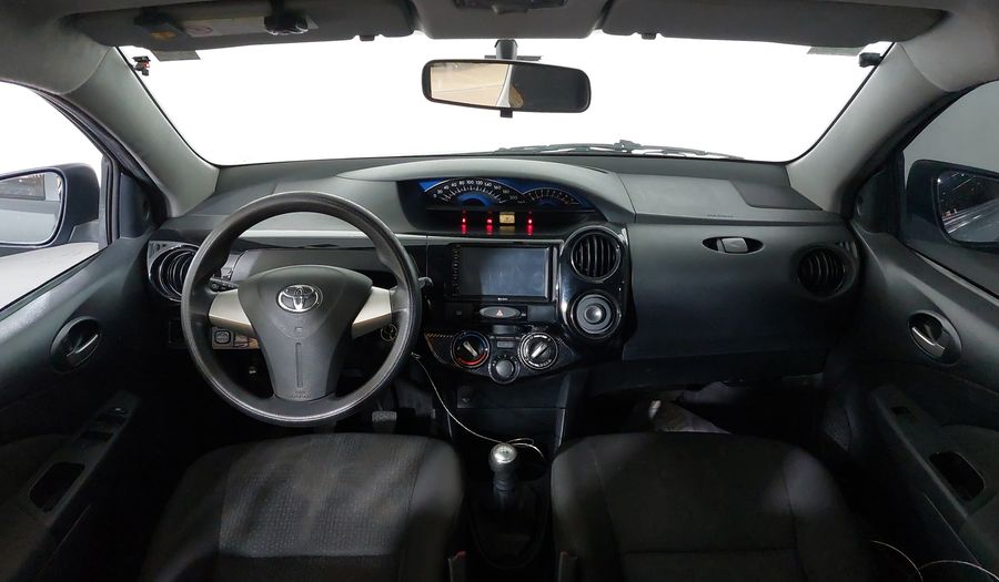 Toyota Etios 1.3 T-FLEX X Hatchback 2014