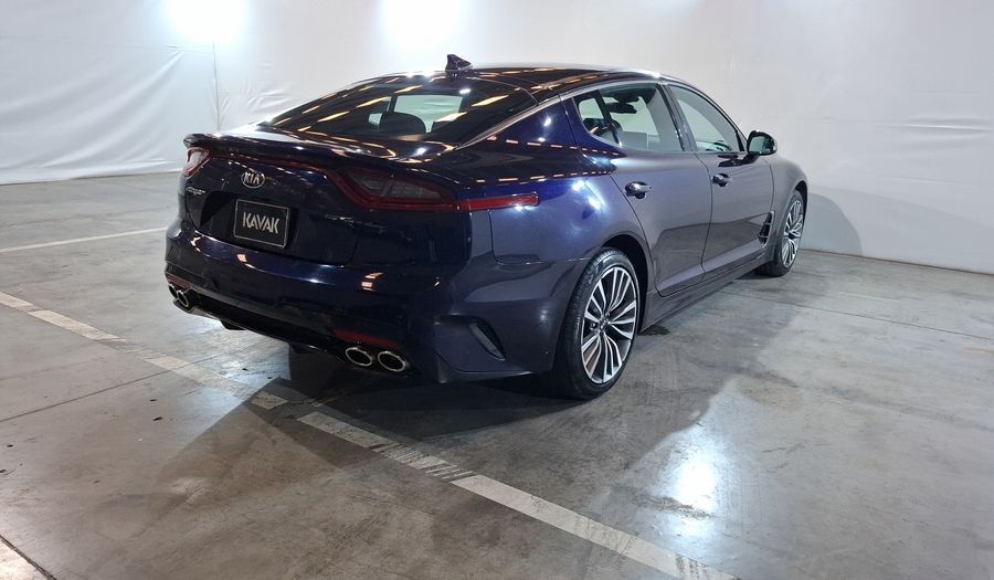 Kia Stinger 2.0 GT-LINE AUTO Hatchback 2019