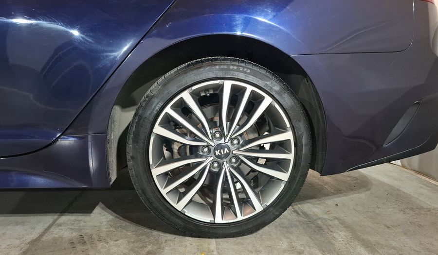 Kia Stinger 2.0 GT-LINE AUTO Hatchback 2019
