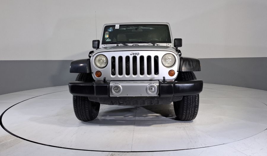 Jeep Wrangler 3.8 UNLIMITED SAHARA 4X4 AUTO Suv 2011