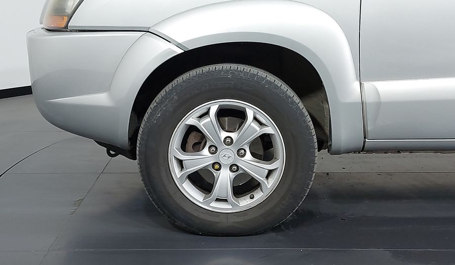 Hyundai Tucson 2.0L 16V FLEX GLS AUTO Suv 2013
