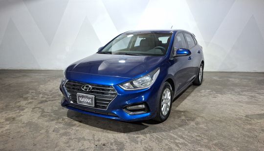 Hyundai • Accent