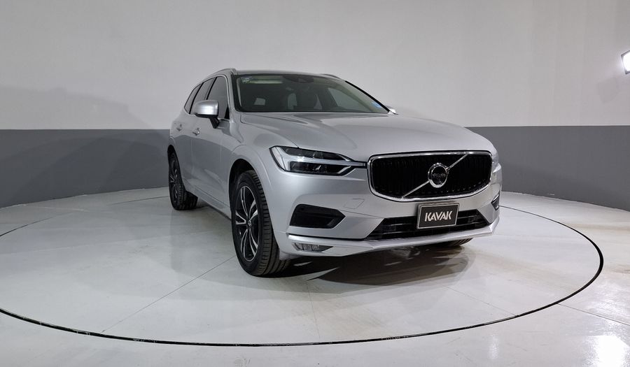 Volvo Xc60 2.0 T5 MOMENTUM AUTO 4WD Suv 2020