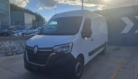 Renault • Master