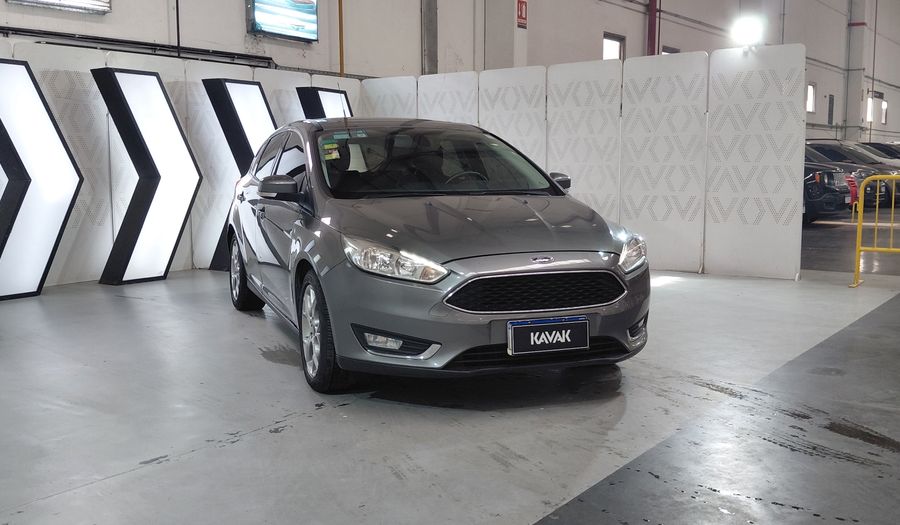 Ford Focus Iii 2.0 SE PLUS Hatchback 2017