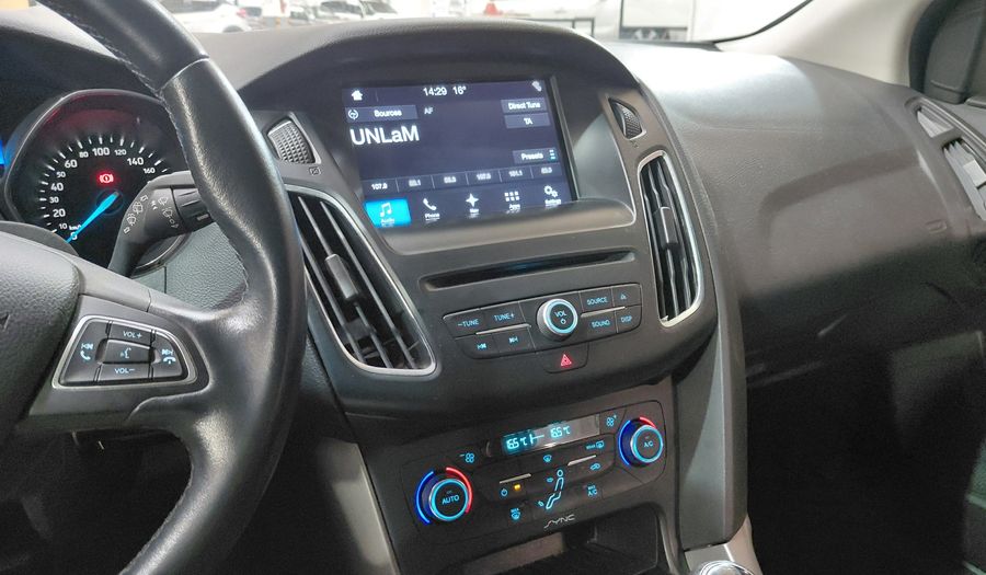 Ford Focus Iii 2.0 SE PLUS Hatchback 2017