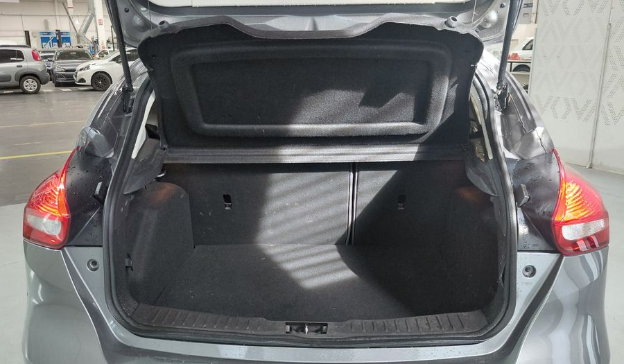Ford Focus Iii 2.0 SE PLUS Hatchback 2017