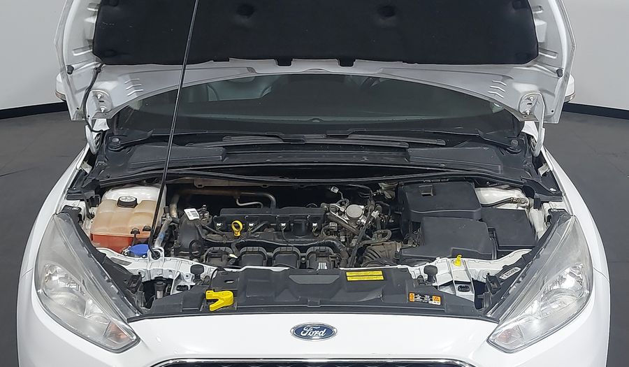 Ford Focus 2.0 SE AT Hatchback 2017